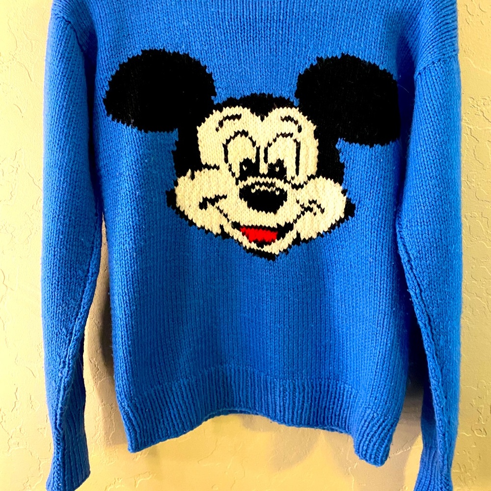 Vintage Mickey Mouse sweater